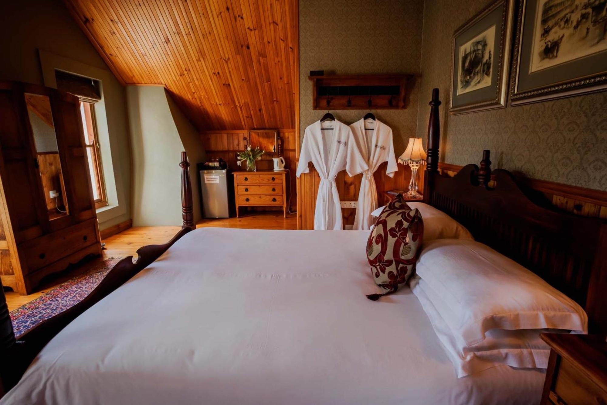 De Oude Pastorie Hotel Свелендам Стая снимка